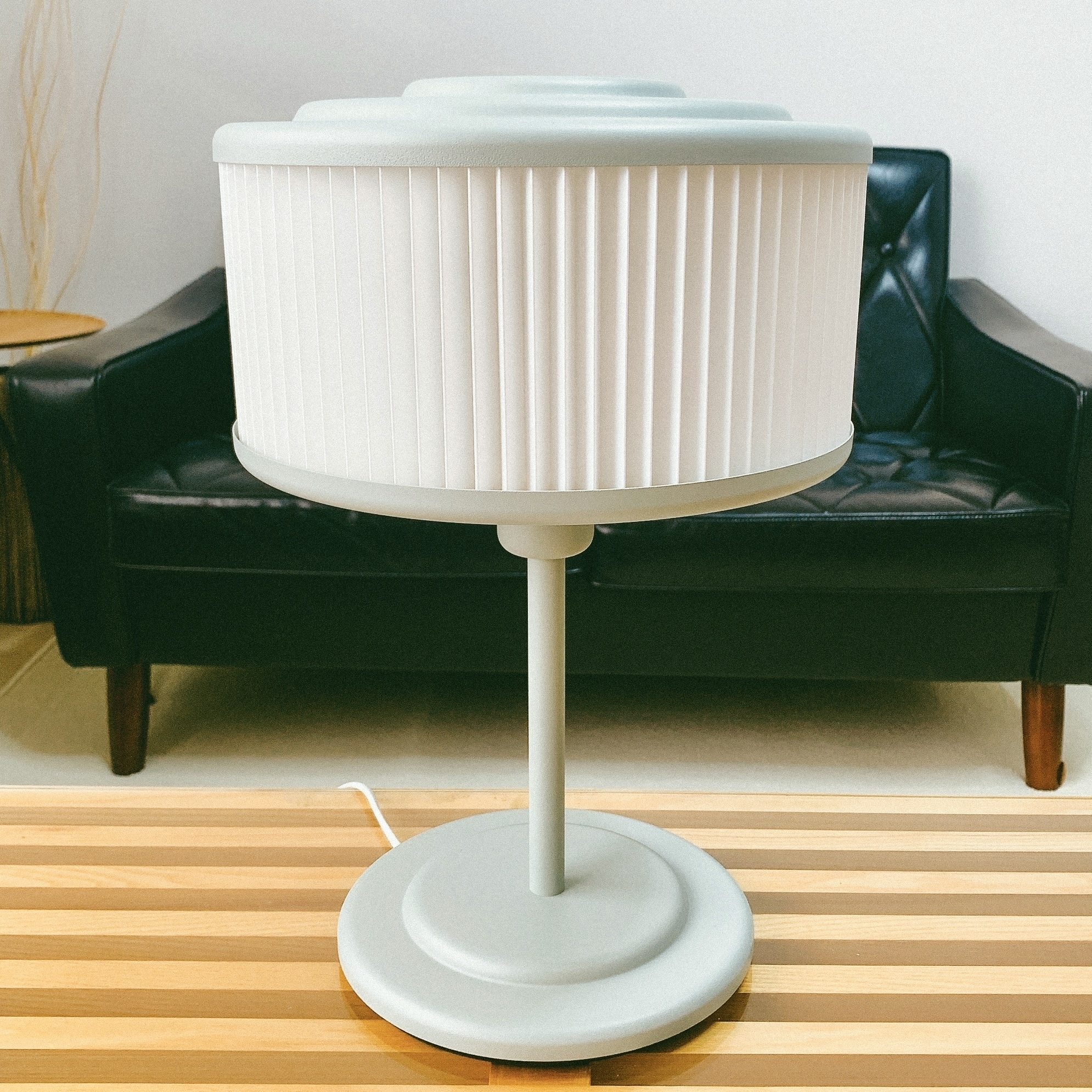 IKEA（イケア）のおしゃれな韓国っぽアイテム「REMTÅNG レムトングテーブルランプ」