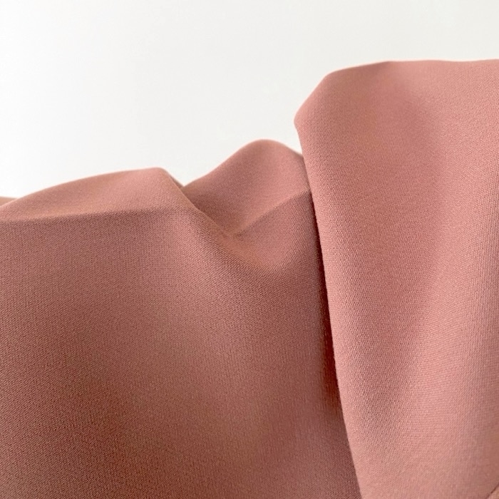 GU(ジーユー)のおすすめファッションアイテム「タックテーパードパンツ(丈標準65.0~69.0cm)」