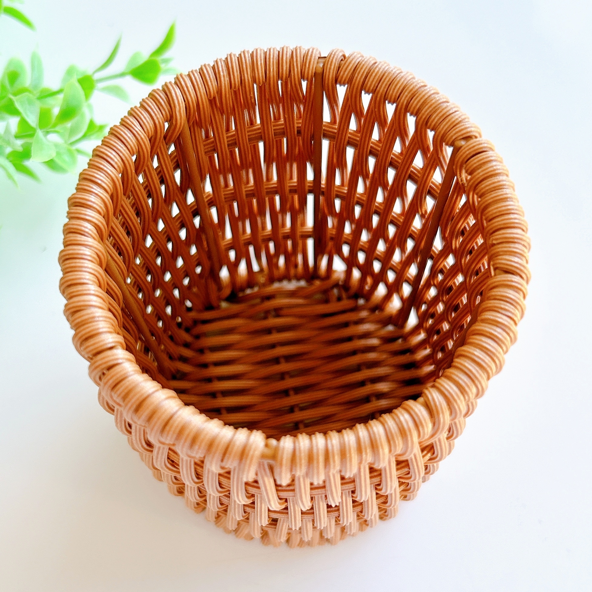 3COINS(スリーコインズ)のおすすめ便利グッズ「《洗える!》ラタンカトラリースタンド」