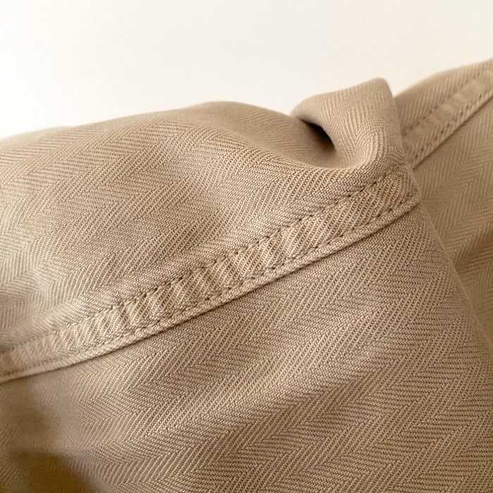 GU（ジーユー）のおすすめファッションアイテム「ペインターオーバーオール+E」