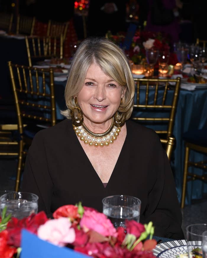 Martha Stewart Living Room Criticism Sparks Response martha-stewart-living-room-criticism-sparks-response