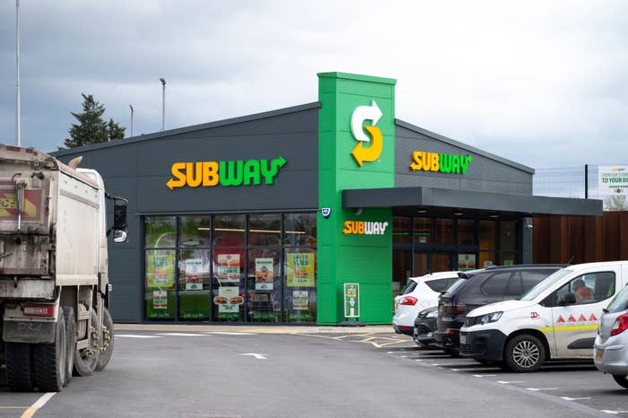 This Customer Refused To Pay The Tip After Ordering Food I Do Not Tip Where I Have To Stand To Order My Own Food — This... 