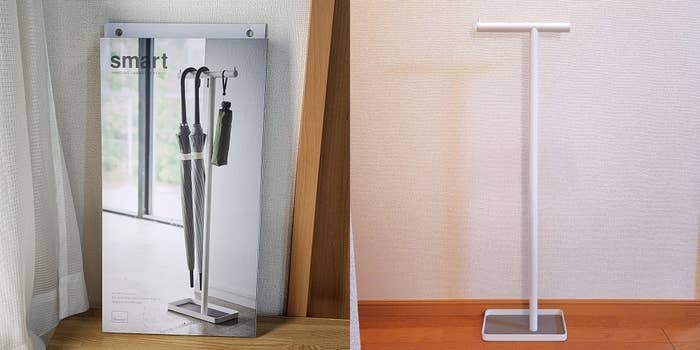 ニトリのオススメのグッズ「ハンギングかさたて(ホワイト)」