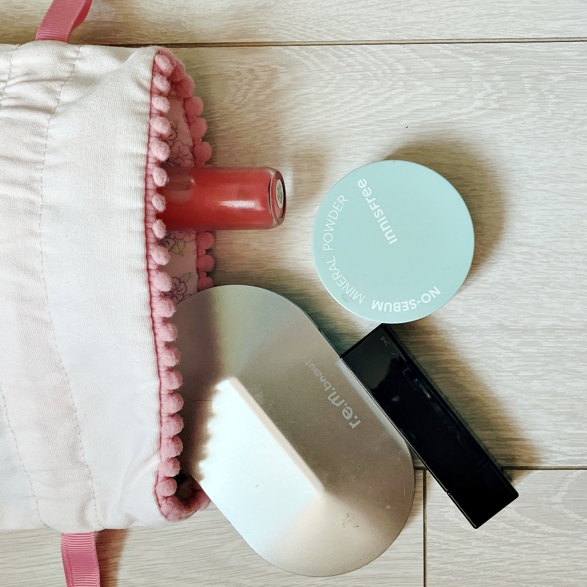 ディズニーランドのおすすめアイテム「きんちゃく サンパー ミス・バニー」