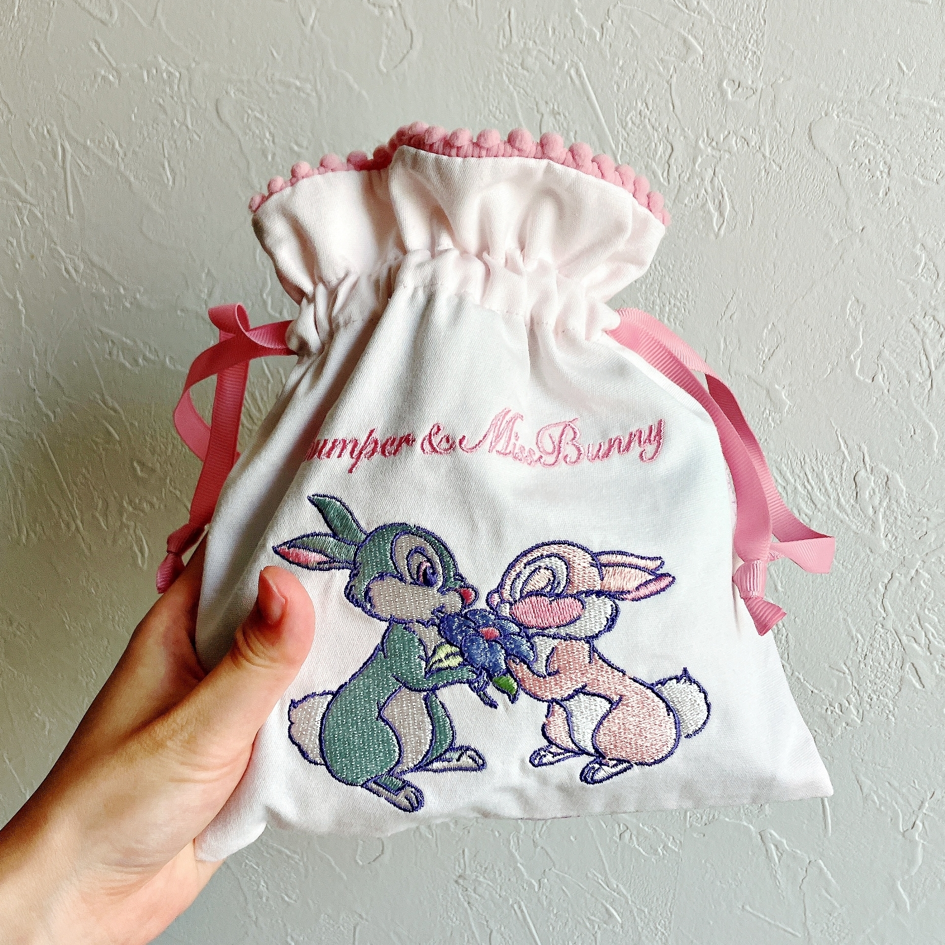 ディズニーランドのおすすめアイテム「きんちゃく サンパー ミス・バニー」