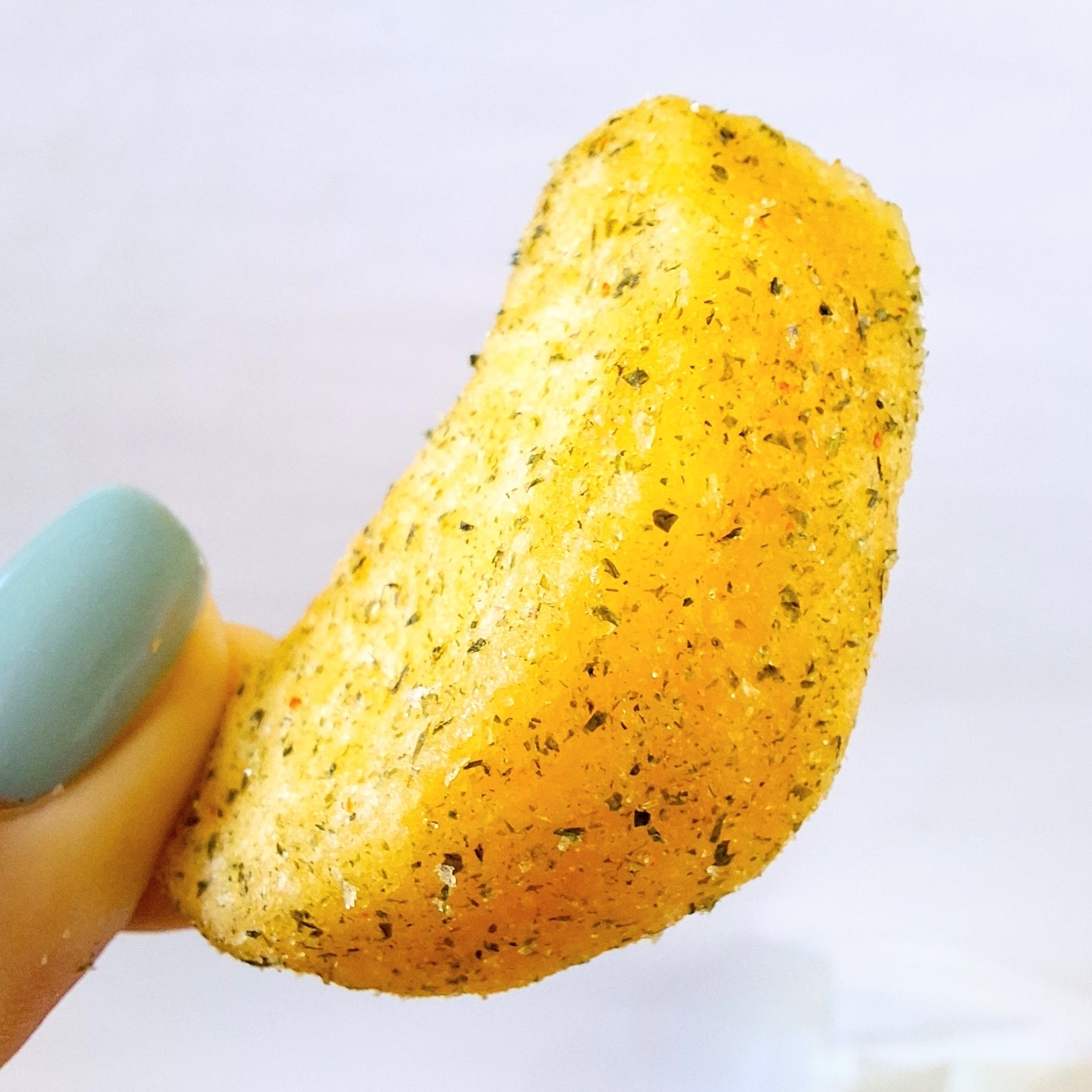 FamilyMart(ファミリーマート)のおすすめお菓子「コクうまポテト一味のり塩味」