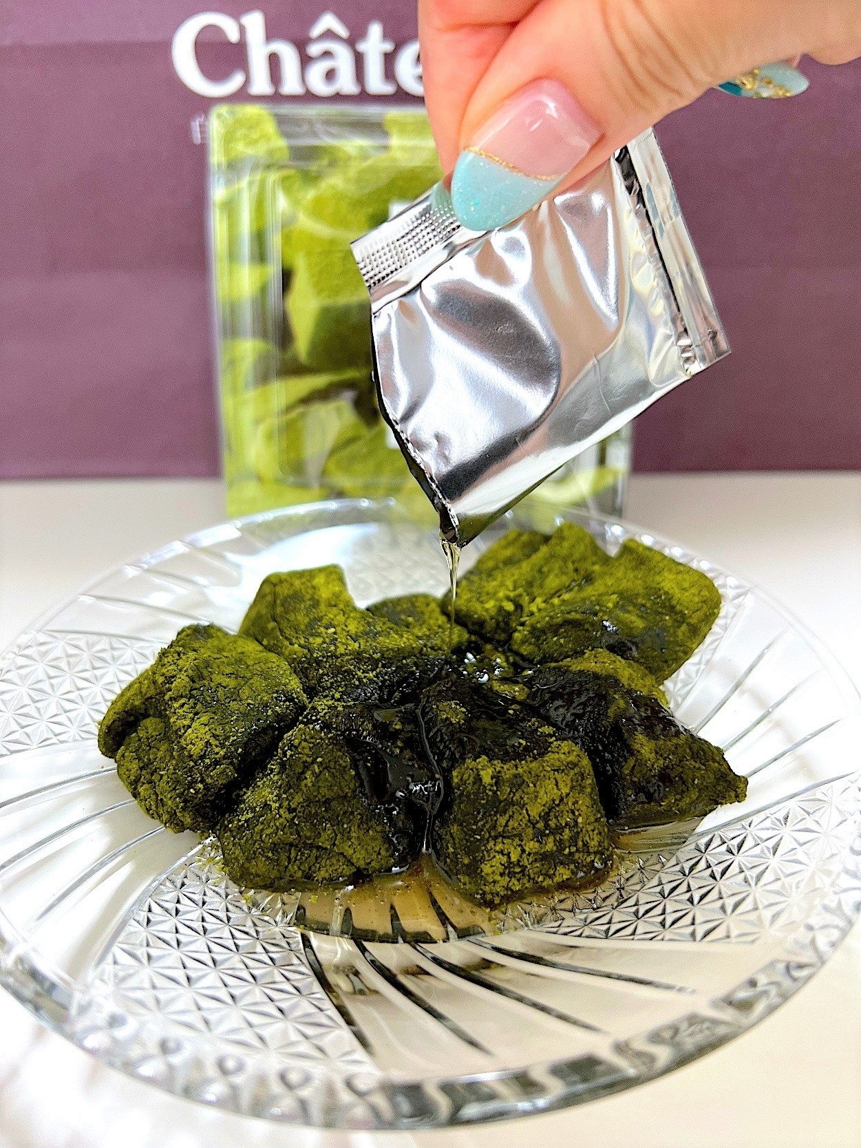 Chateraise(シャトレーゼ)の絶品和スイーツ「名水わらび餅 宇治抹茶」