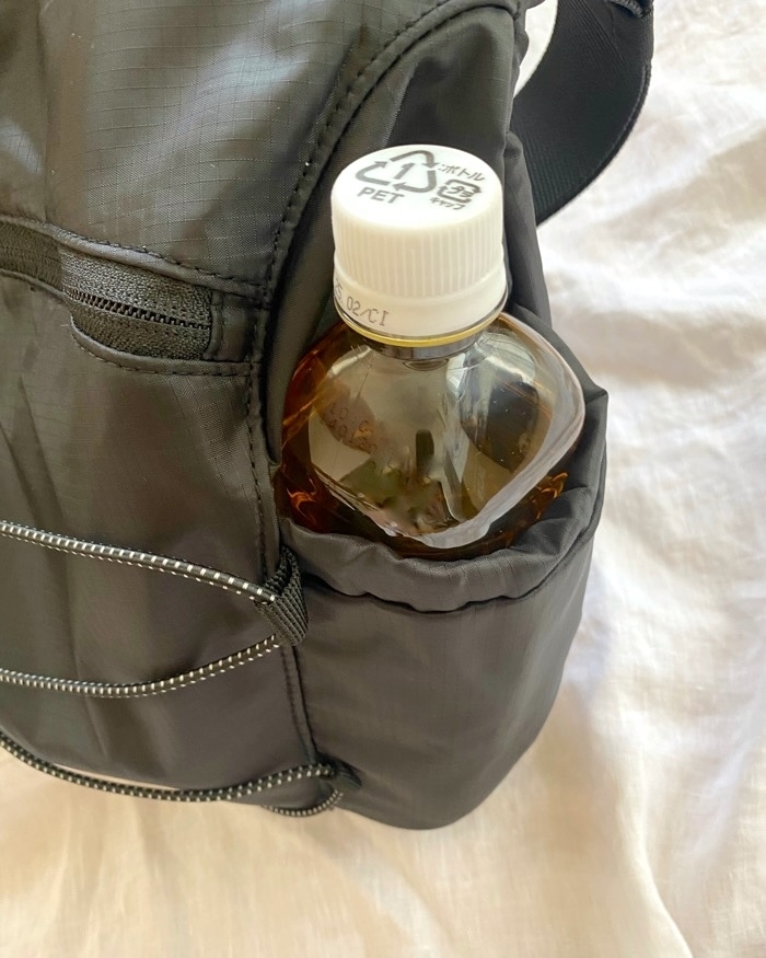 GU（ジーユー）のおすすめファッションアイテム「リップストップメッセンジャーバッグ+E」