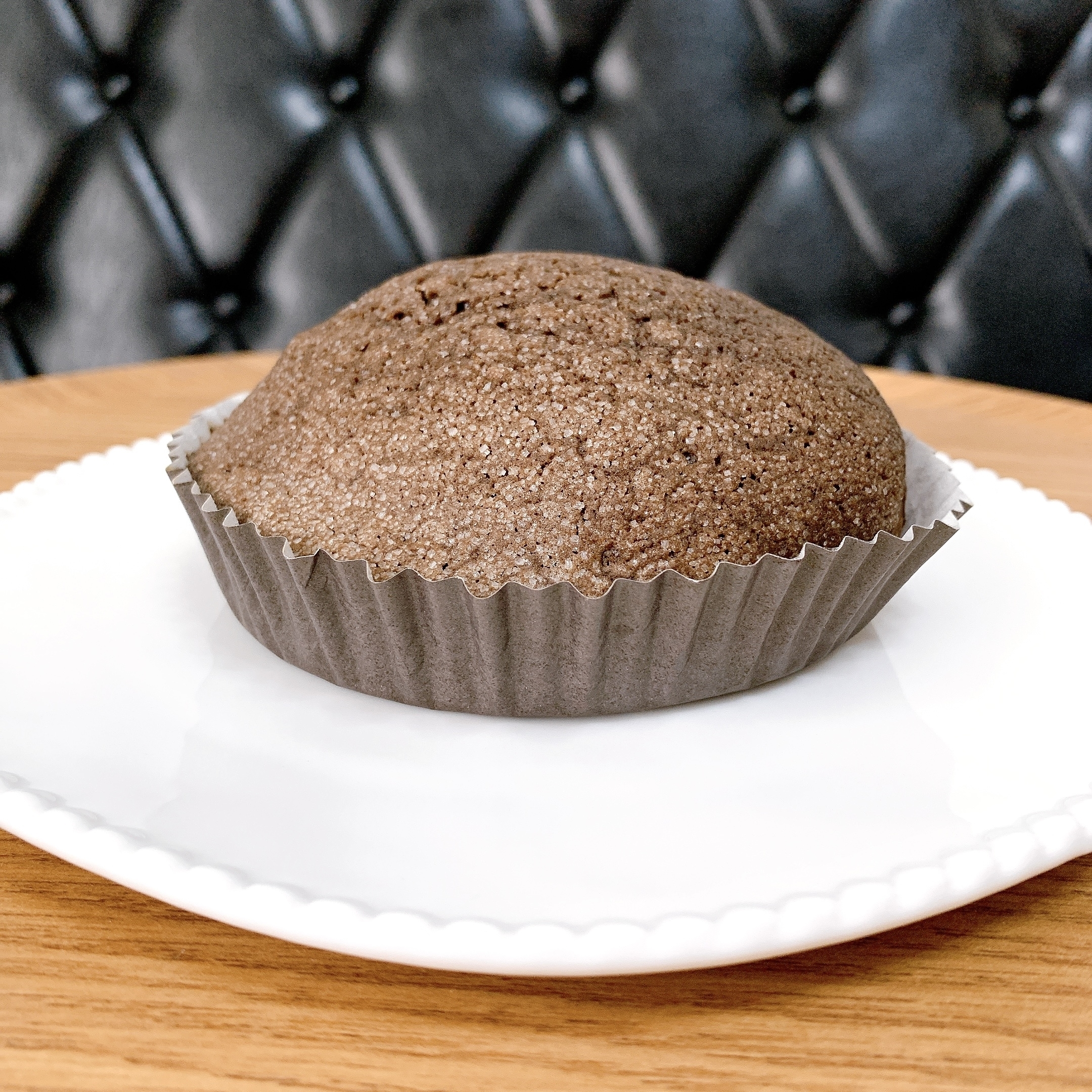 LAWSON(ローソン)のおすすめパン「じゅわチョコ塩メロンパン」