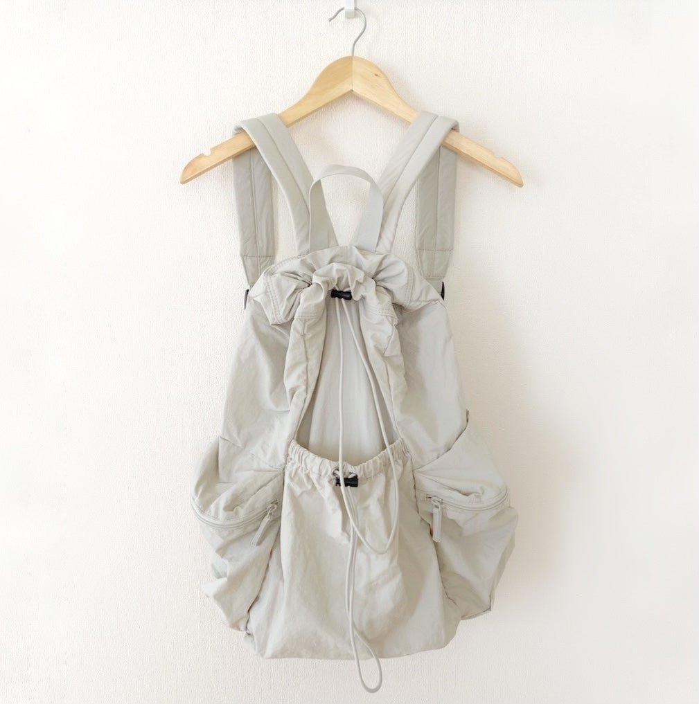 GU(ジーユー)の軽くて柔らかい優秀バッグ「ソフトナイロンドローストリングバックパック」