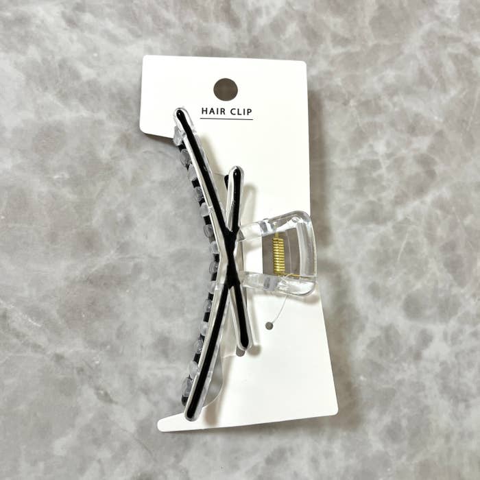 DAISO（ダイソー）の韓国っぽヘアアクセサリー「バンスクリップ（パイピング、スリムリボン）」