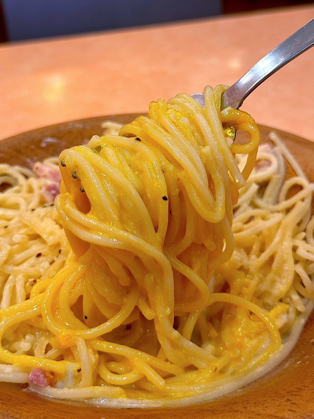 サイゼリヤのおすすめメニュー「カルボナーラ」