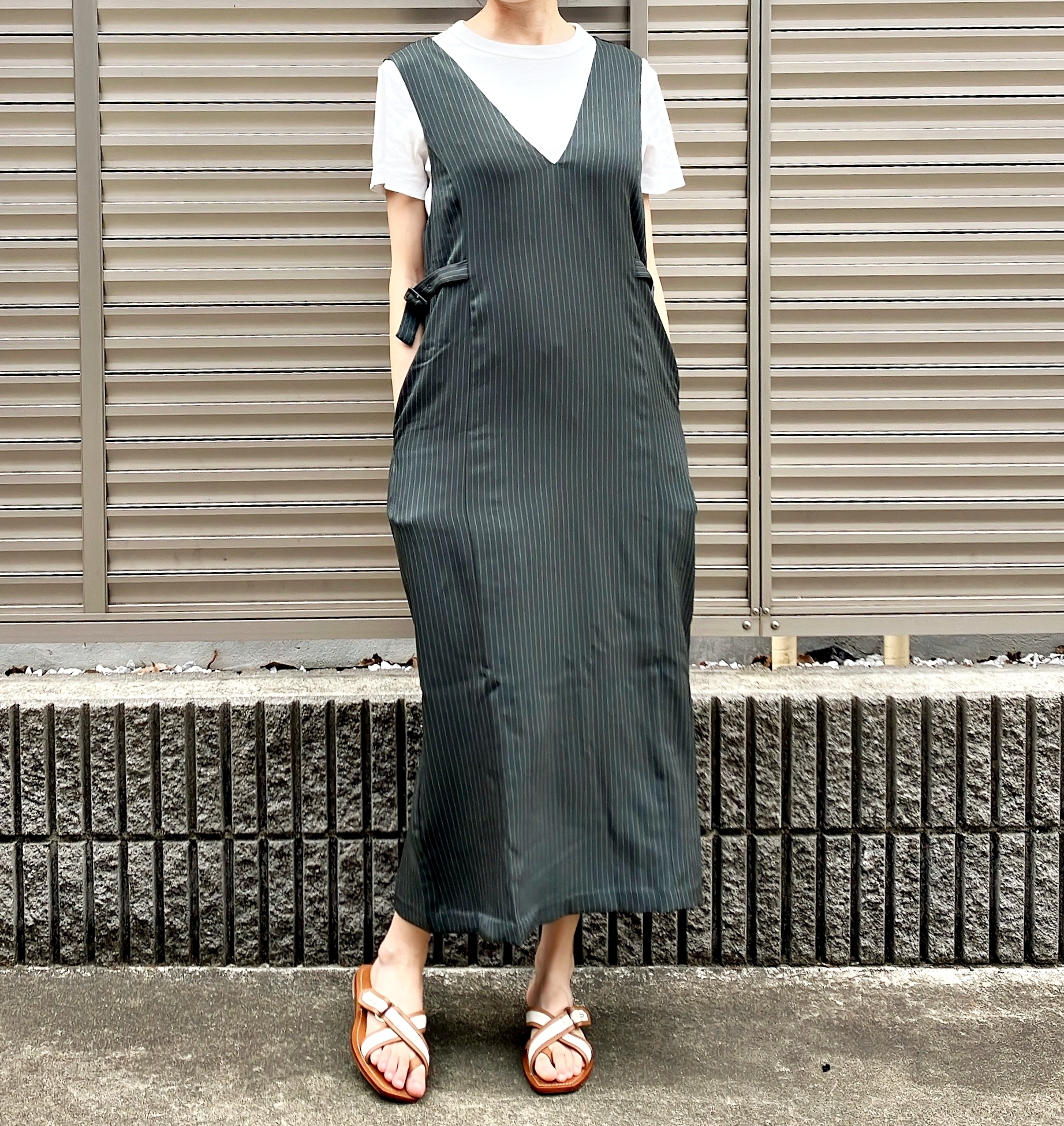 Honeys（ハニーズ）のおすすめワンピース「Ｖネックジャンスカ」