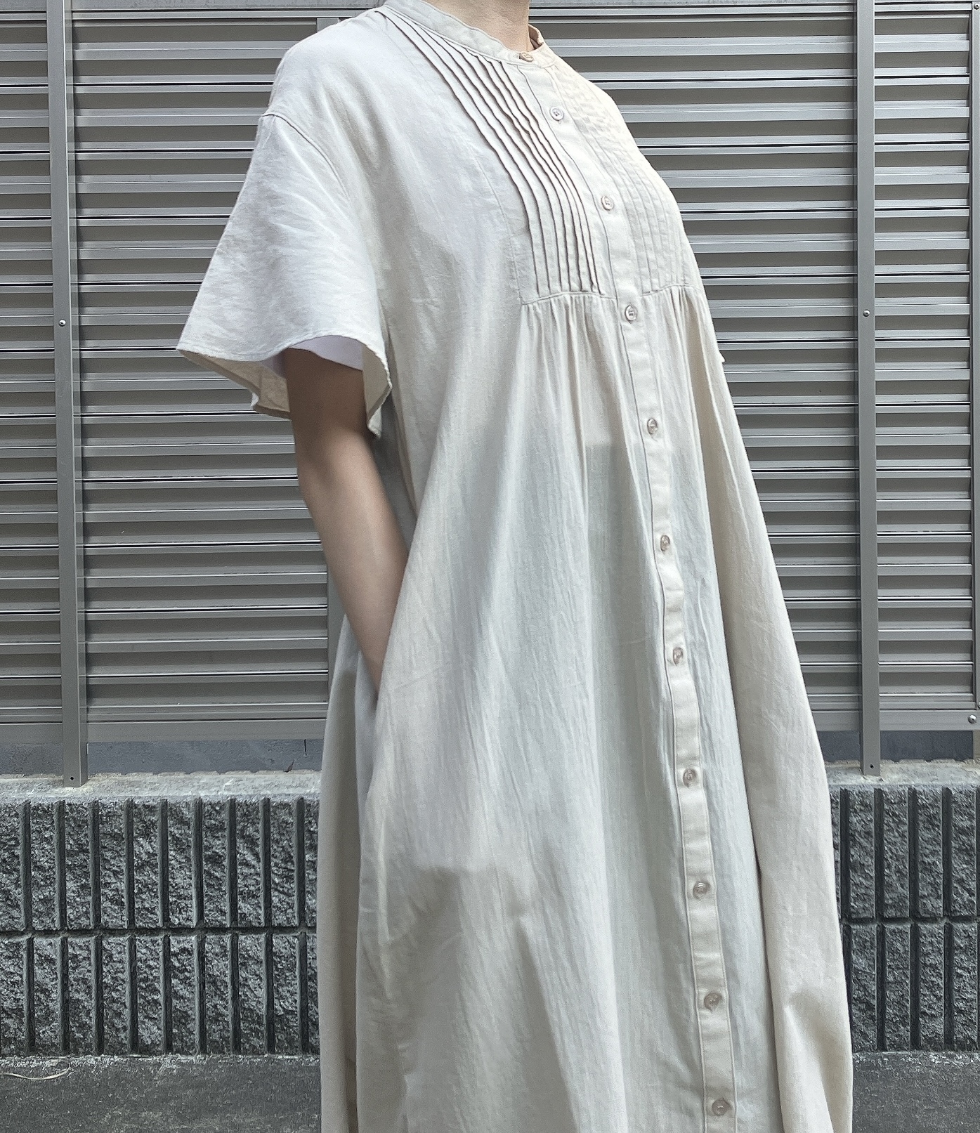 Honeys(ハニーズ)のおすすめワンピース「ピンタックワンピース」