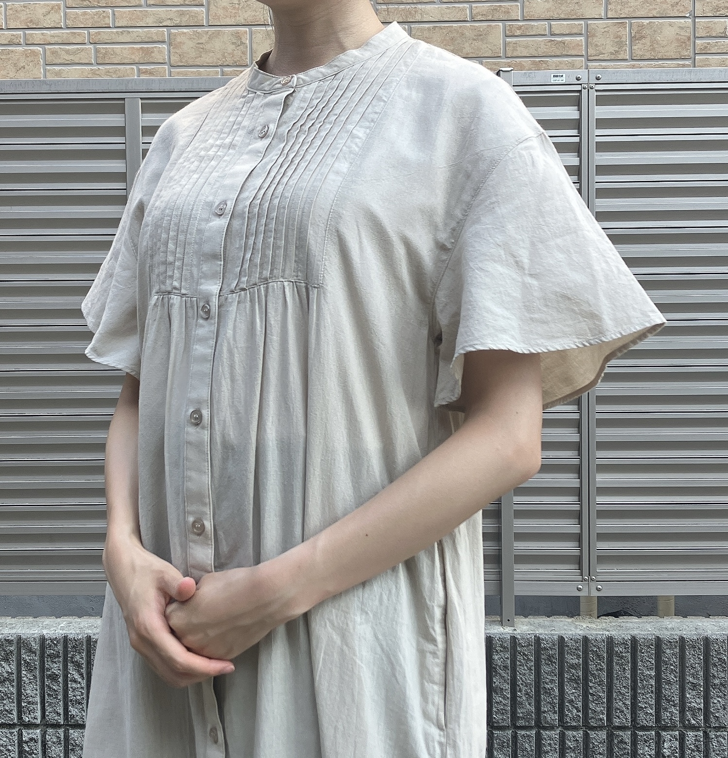 Honeys(ハニーズ)のおすすめワンピース「ピンタックワンピース」