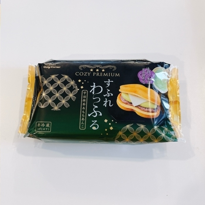 コージーコーナーのおすすめスイーツ「コージープレミアムスフレワッフル(宇治抹茶&もちあんこ)」
