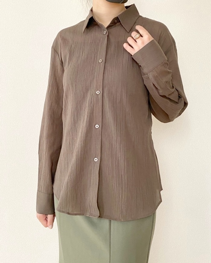 GU（ジーユー）のおすすめファッションアイテム「テクスチャーシアーシャツNTQ+E」