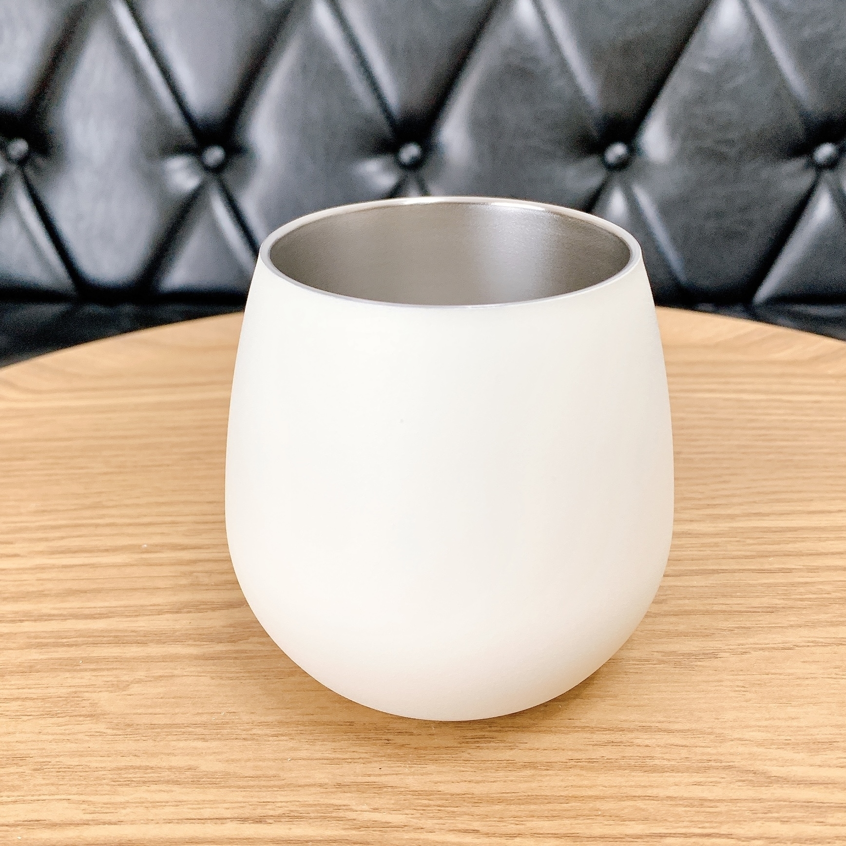 ニトリのおすすめグッズ「まあるいステンレスタンブラー（250mL ベージュ）」