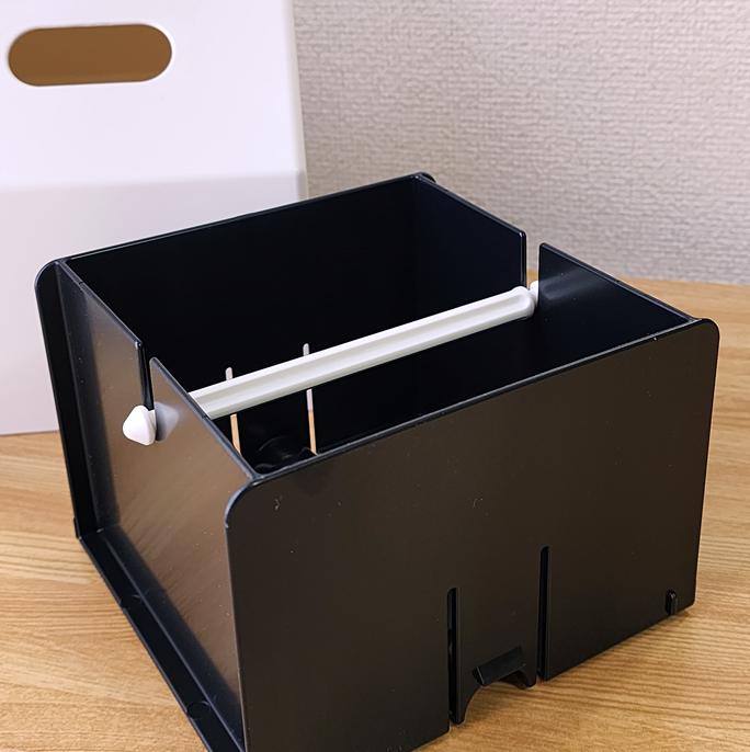 ニトリのおすすめグッズ「トイレロールも入るティッシュボックス(ホワイト)」