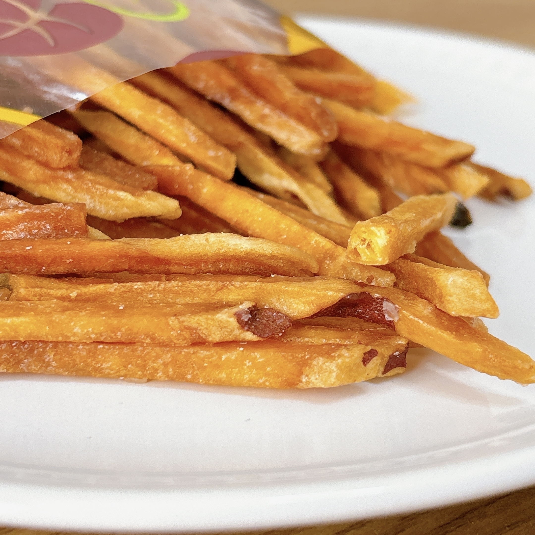 カルディのやみつきおやつ「紅はるか芋けんぴ ほんのり塩味」