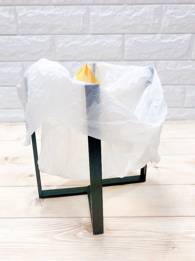 DAISO(ダイソー)のおすすめ雑貨「キッチンマルチスタンド」