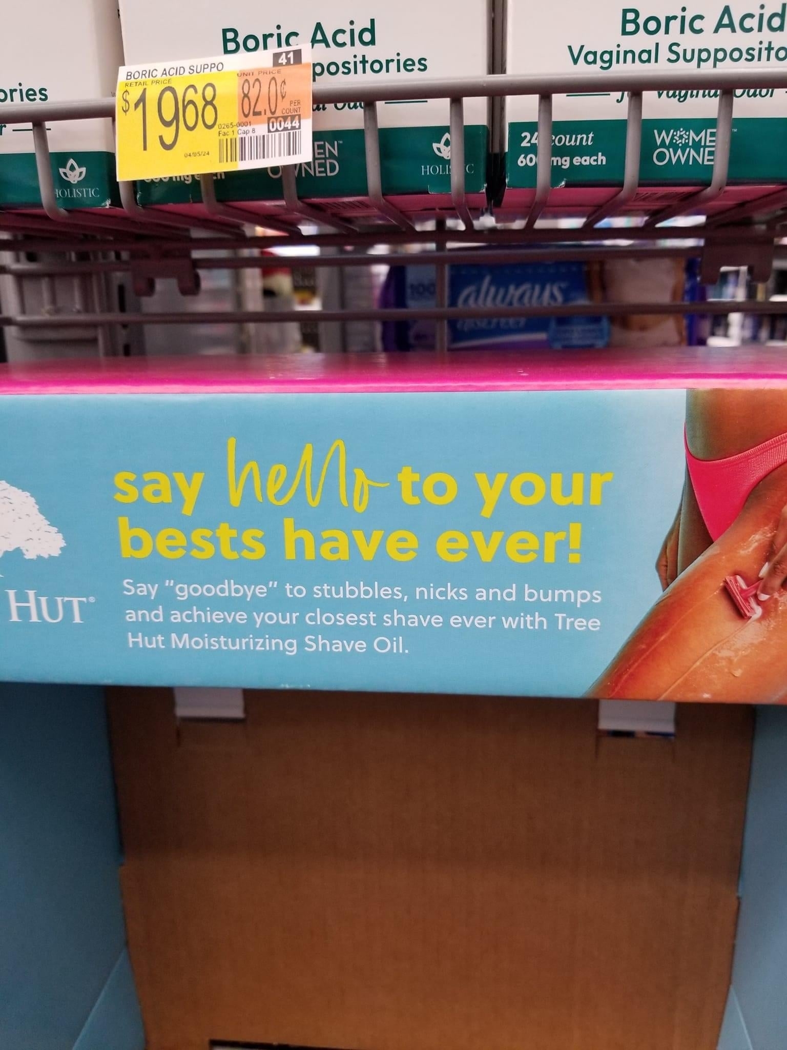 Product display for a razor promising "your bests have ever" instead of "your best shave ever"