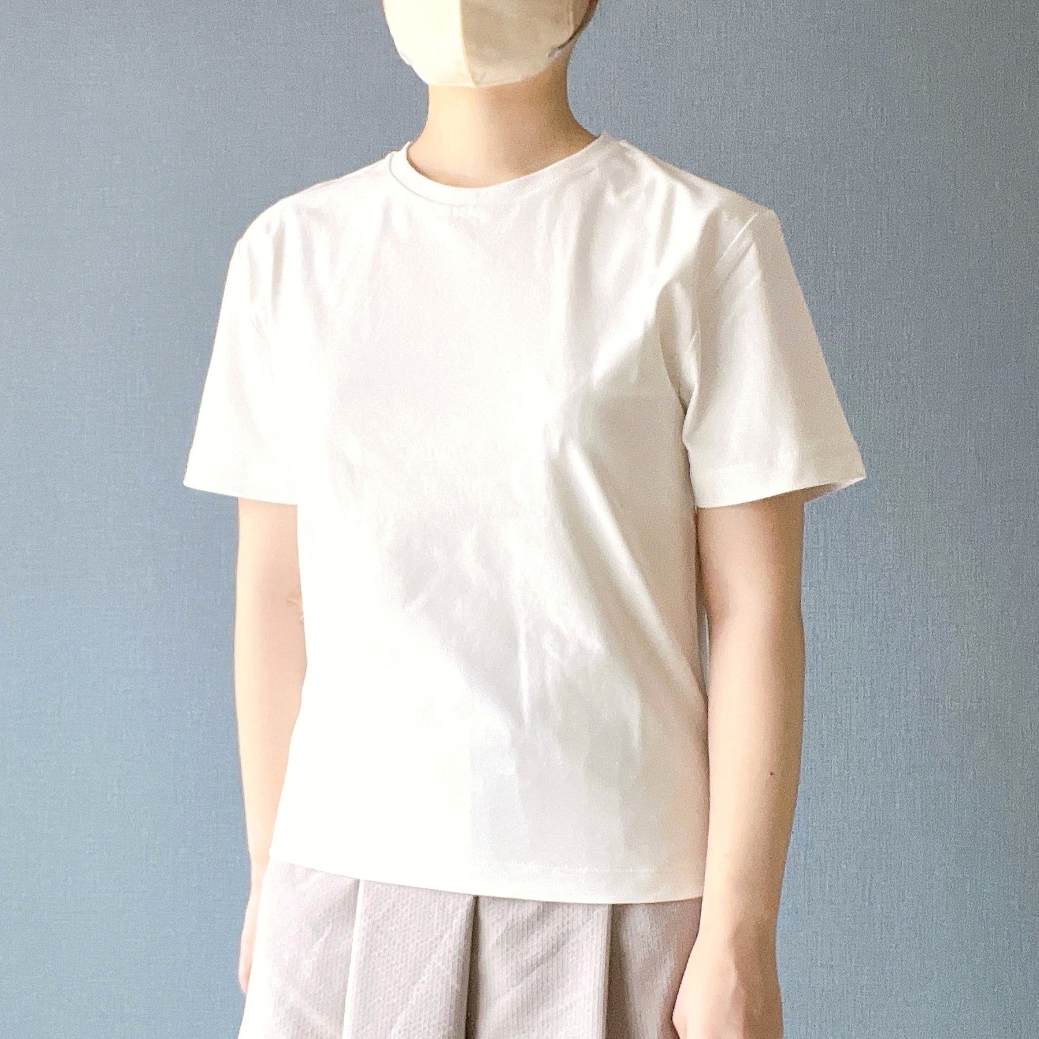 無印良品のおすすめファッションアイテム「婦人 UVカット吸汗速乾半袖Tシャツ」