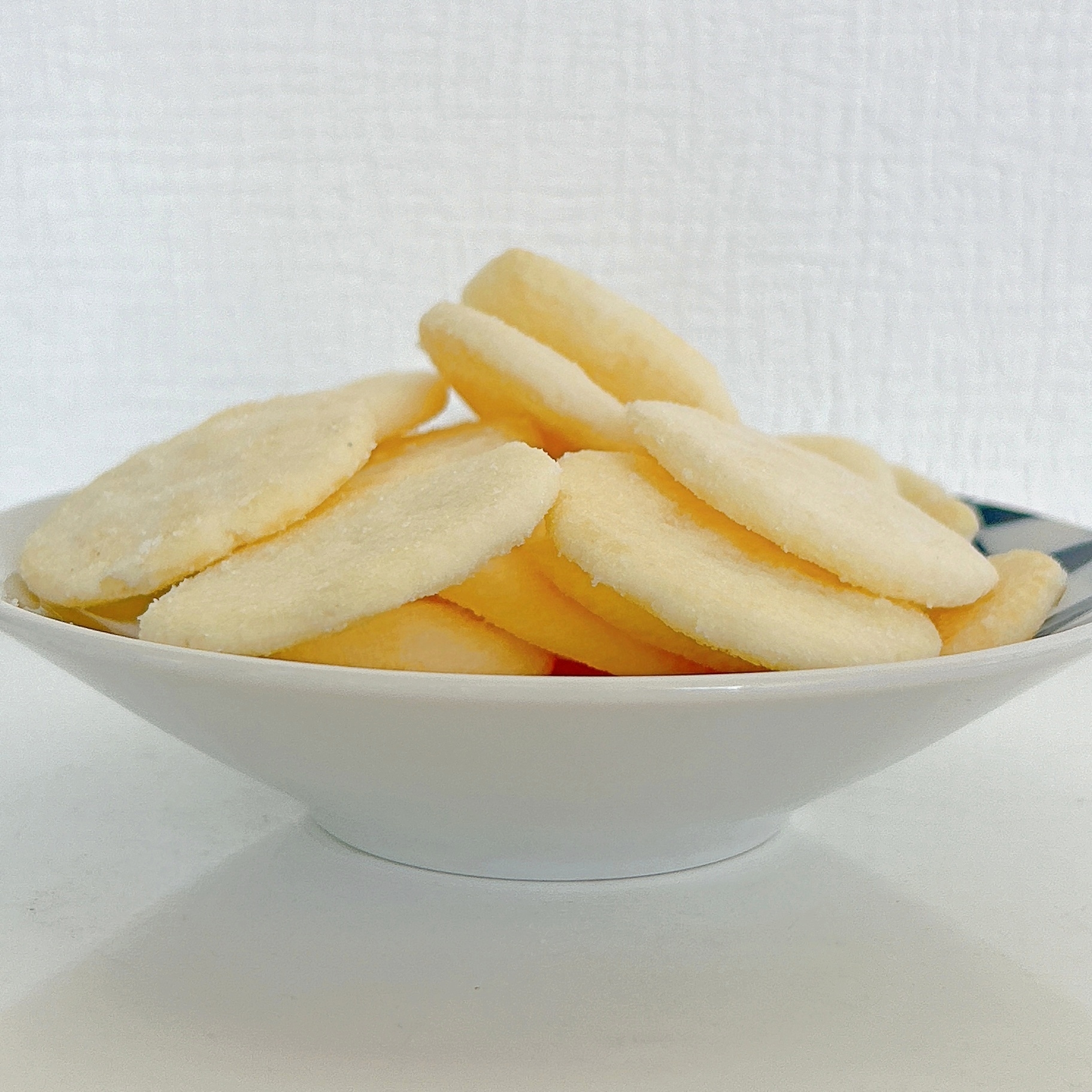 セブン-イレブンのおすすめお菓子「セブンプレミアム コク濃バターせん」