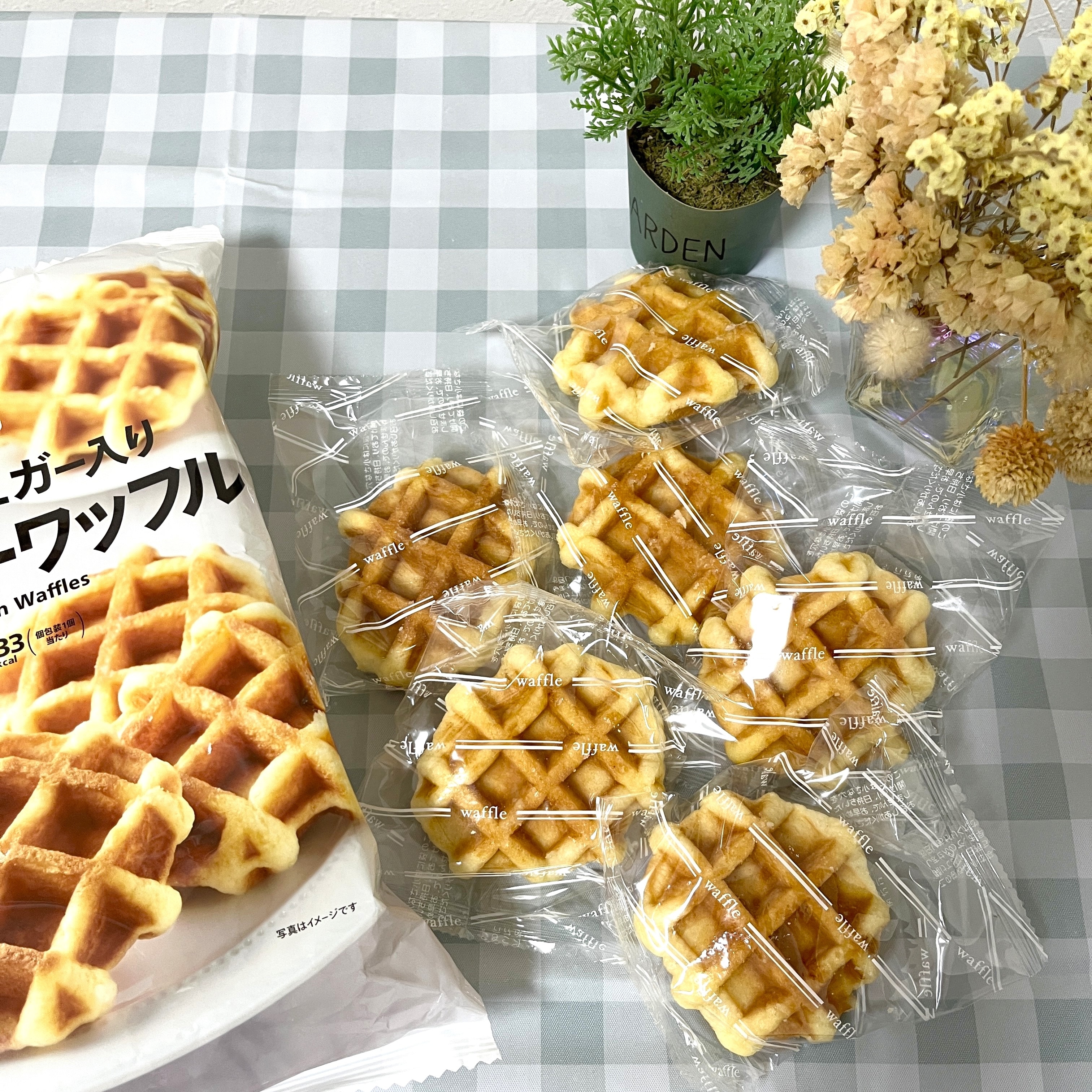 7-ELEVEN(セブン-イレブン)のおすすめスイーツ「7プレミアム ベルギーワッフル6個」