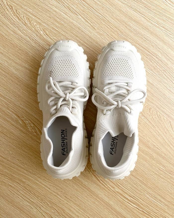 lawgy(ラウジー)のおすすめファッションアイテム「ディファレントマテリアルプラットフォームシューズ」