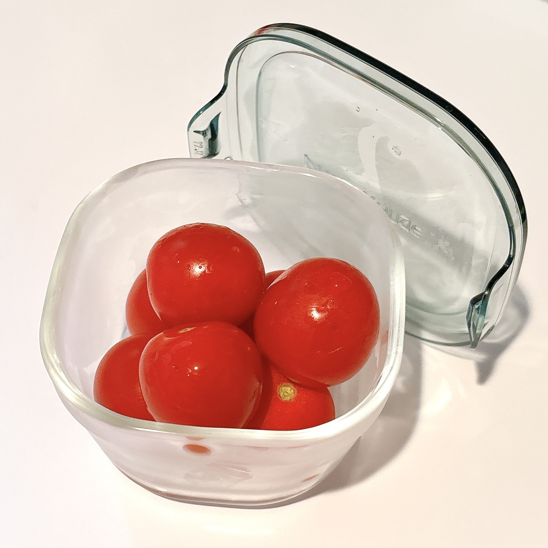 DAISO(ダイソー)のおすすめの便利グッズ「無限ミニトマト 浅漬け職人」