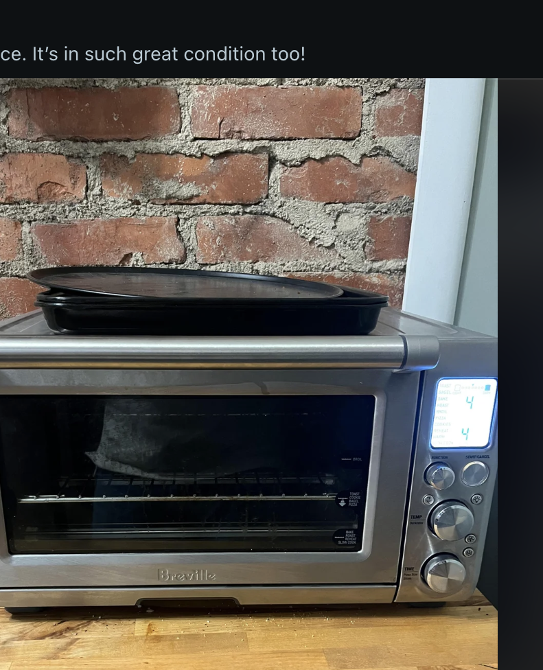Reddit post by 8thtoenina showcasing a Breville smart oven pro that was found at Goodwill for $10, described as being in great condition