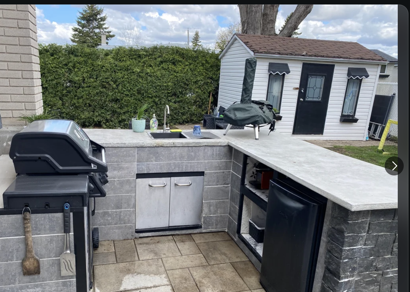 Image of a Reddit post titled &quot;No experience but made my own outdoor kitchen anyway&quot; showing an outdoor kitchen setup with appliances and counter space