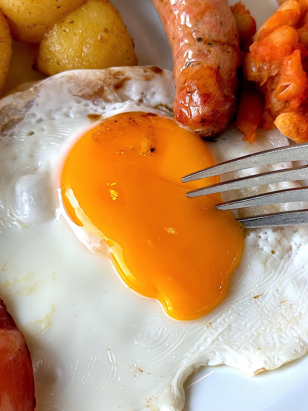 ロイヤルホストのおすすめメニュー「イングリッシュブレックファスト」