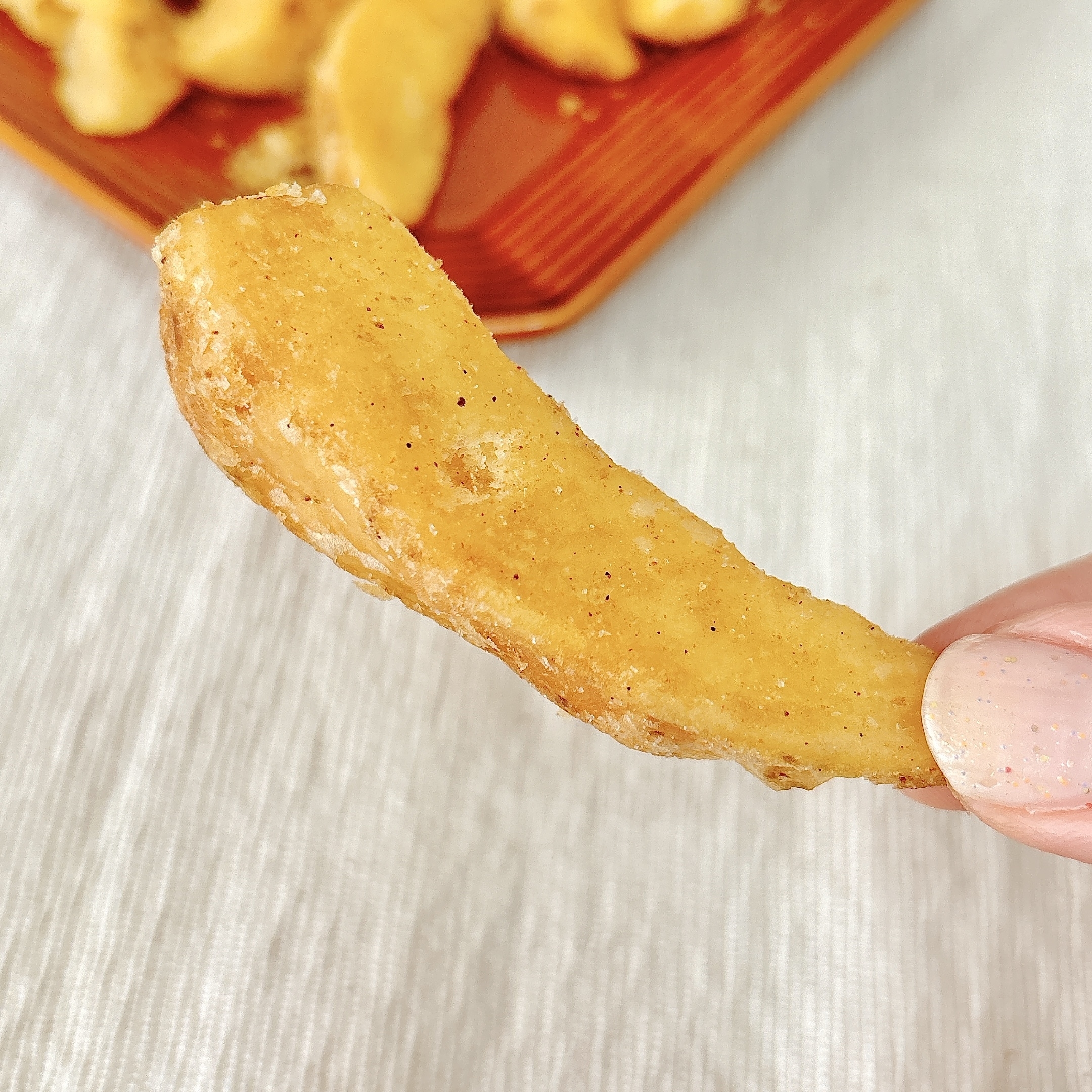 セブン-イレブンのおすすめのおつまみ「7プレミアム 皮付きフレンチポテトうましお味」