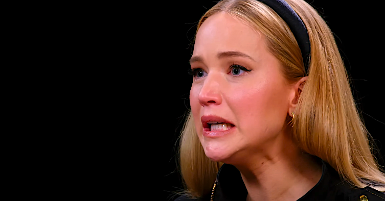 If Your Partner Is Showing These 10 Money Red Flags, You Deserve A Refund