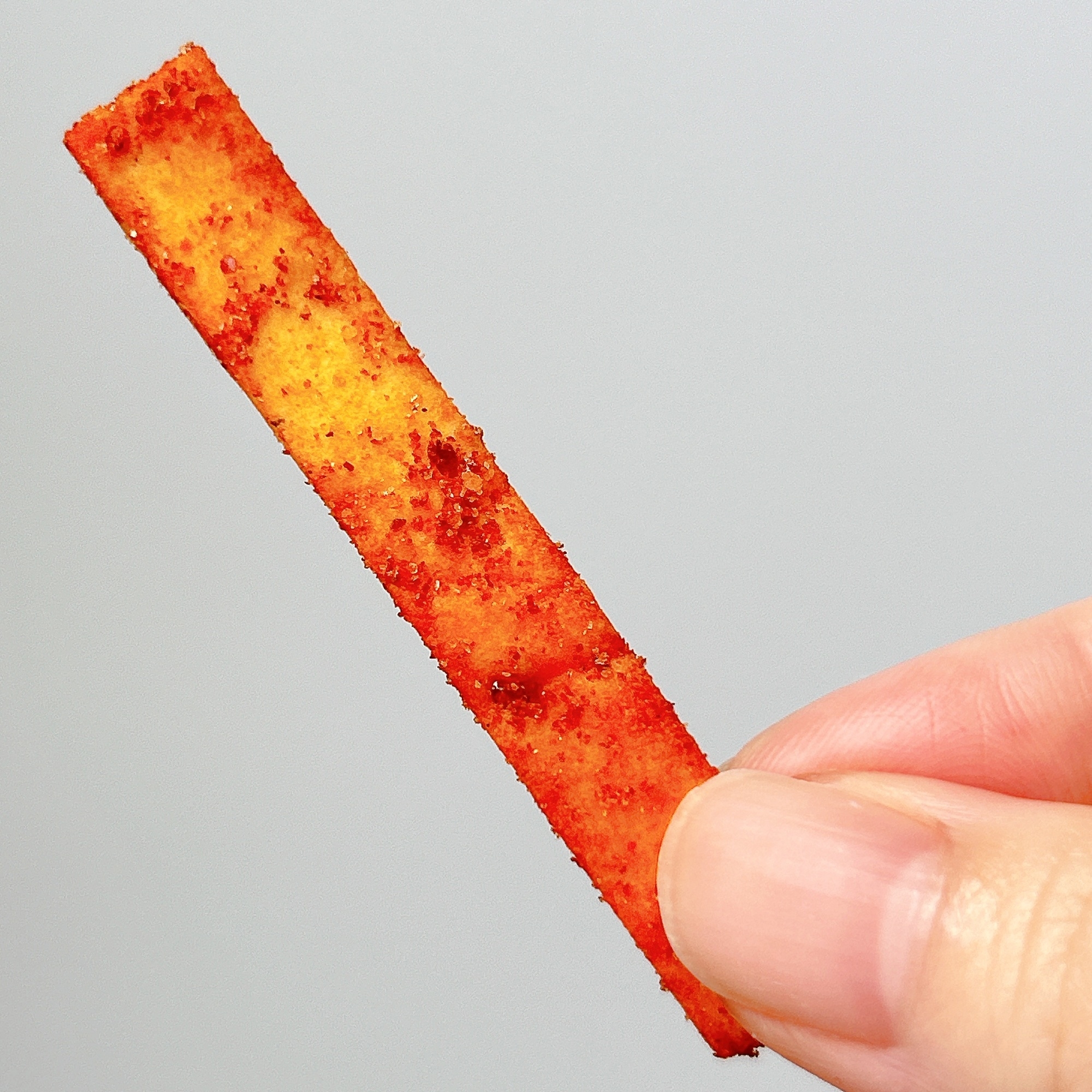 LAWSON(ローソン)のおすすめおつまみ「焼きかまぼこ 激辛レッドチリ味」