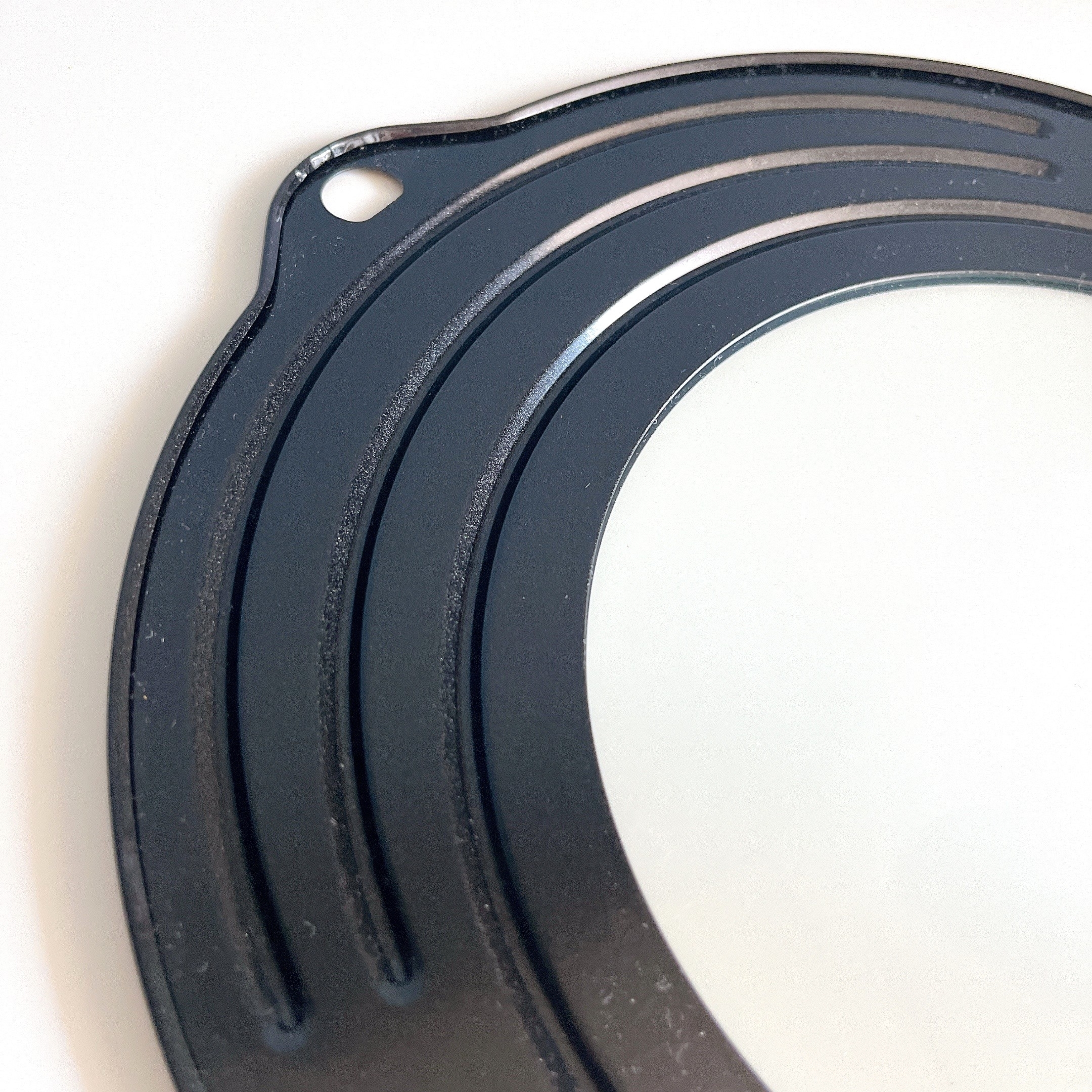 ニトリのオススメのグッズ「立ってたたんで収納できる兼用蓋（22・24・26cm）」