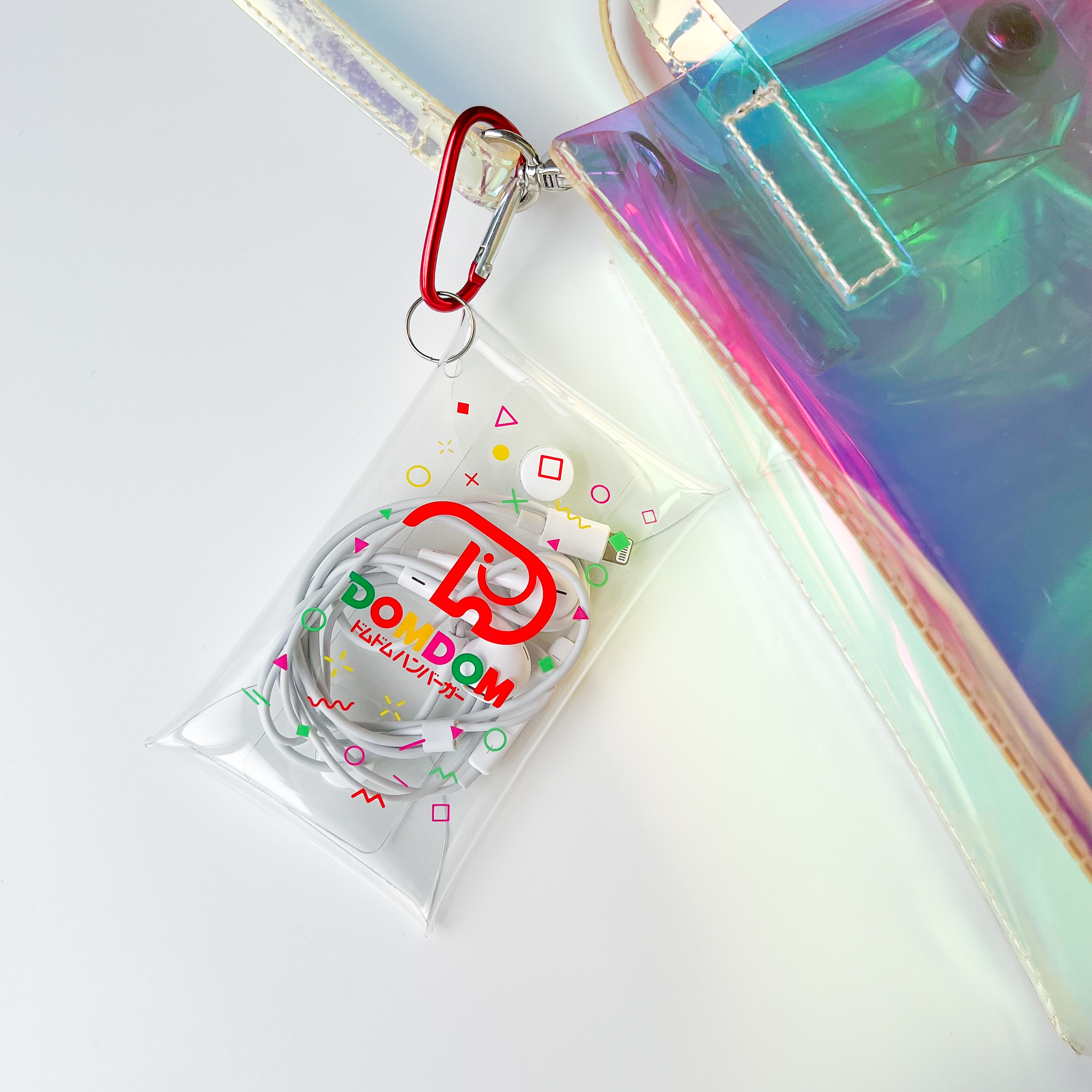 Seria(セリア)のおすすめ収納グッズ「どむぞうくん カラビナ付きクリアケース」