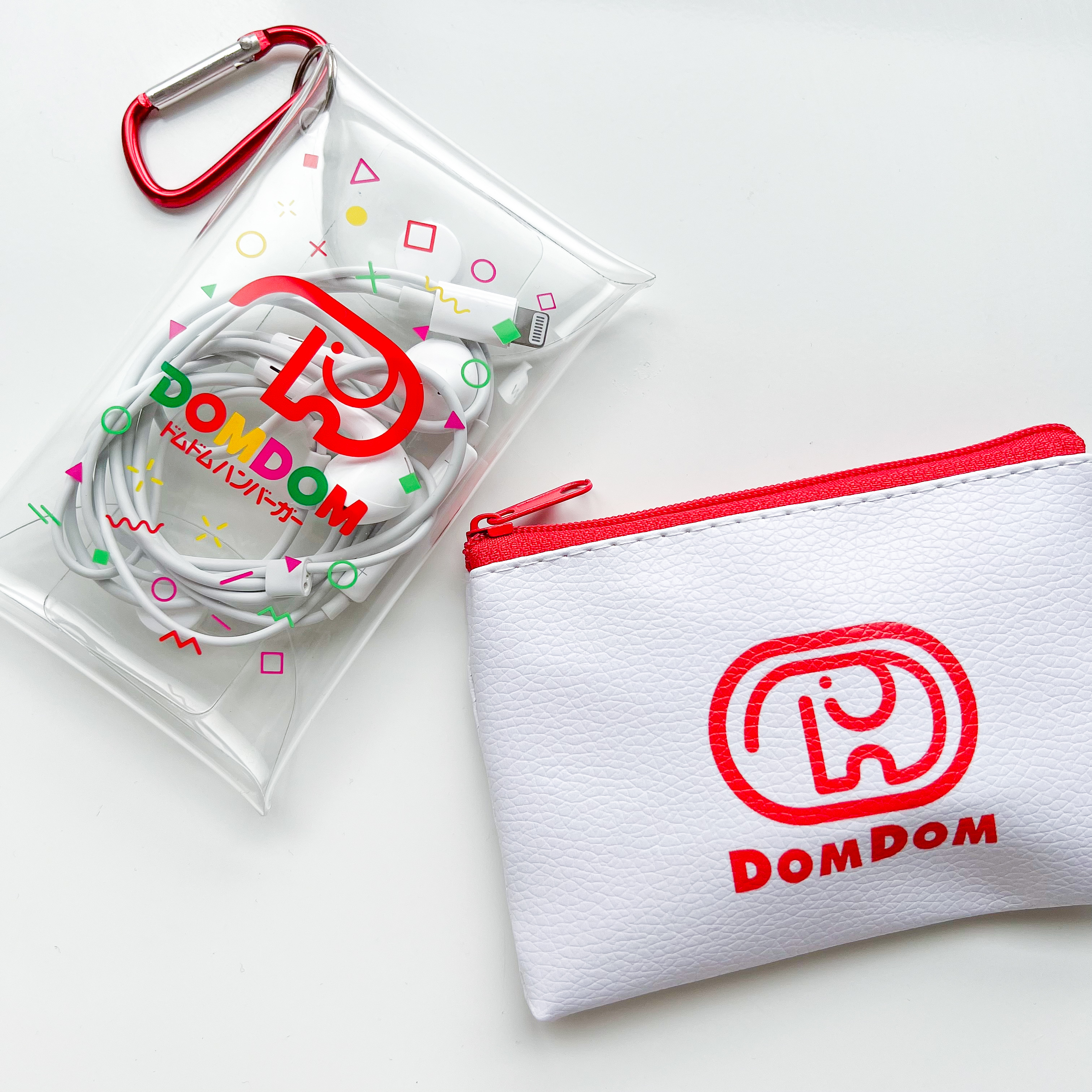 Seria(セリア)のおすすめ収納グッズ「どむぞうくん コインパース」「どむぞうくん カラビナ付きクリアケース」