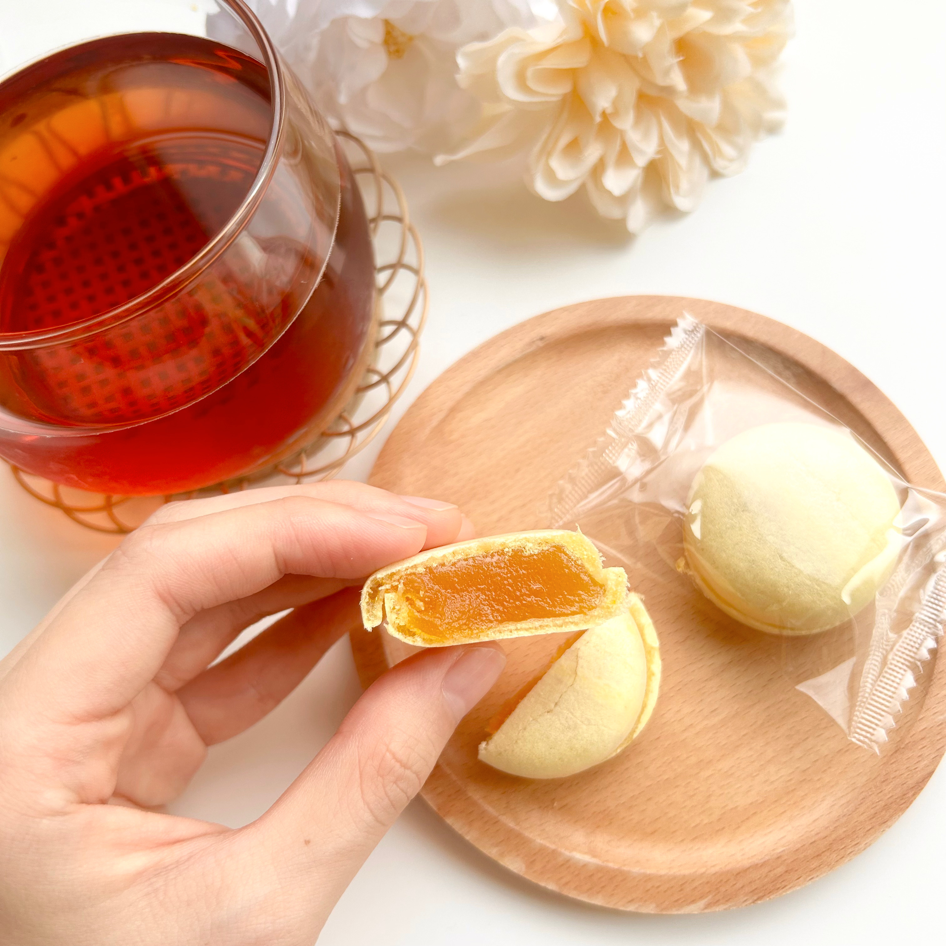 LAWSON(ローソン)のおすすめ和菓子「しっとりもなか はちみつレモン味」