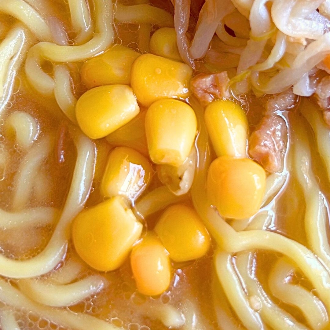 ローソンのおすすめフード「香味野菜香る具付き味噌ラーメン」