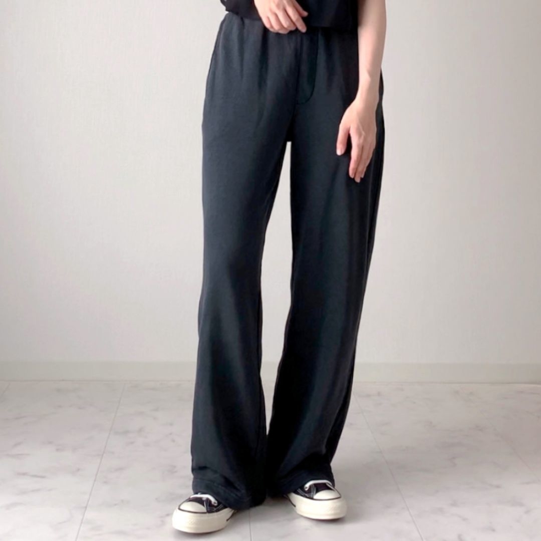 GUのおすすめアイテム「ウォッシュドスウェットワイドパンツ(セットアップ可能)」