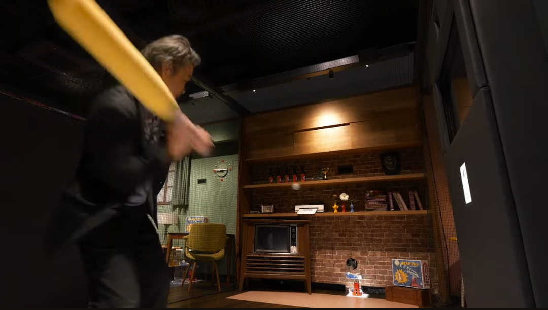 「ニンテンドーミュージアムDirect」 よりウルトラマシンSPで遊ぶ宮本茂さん