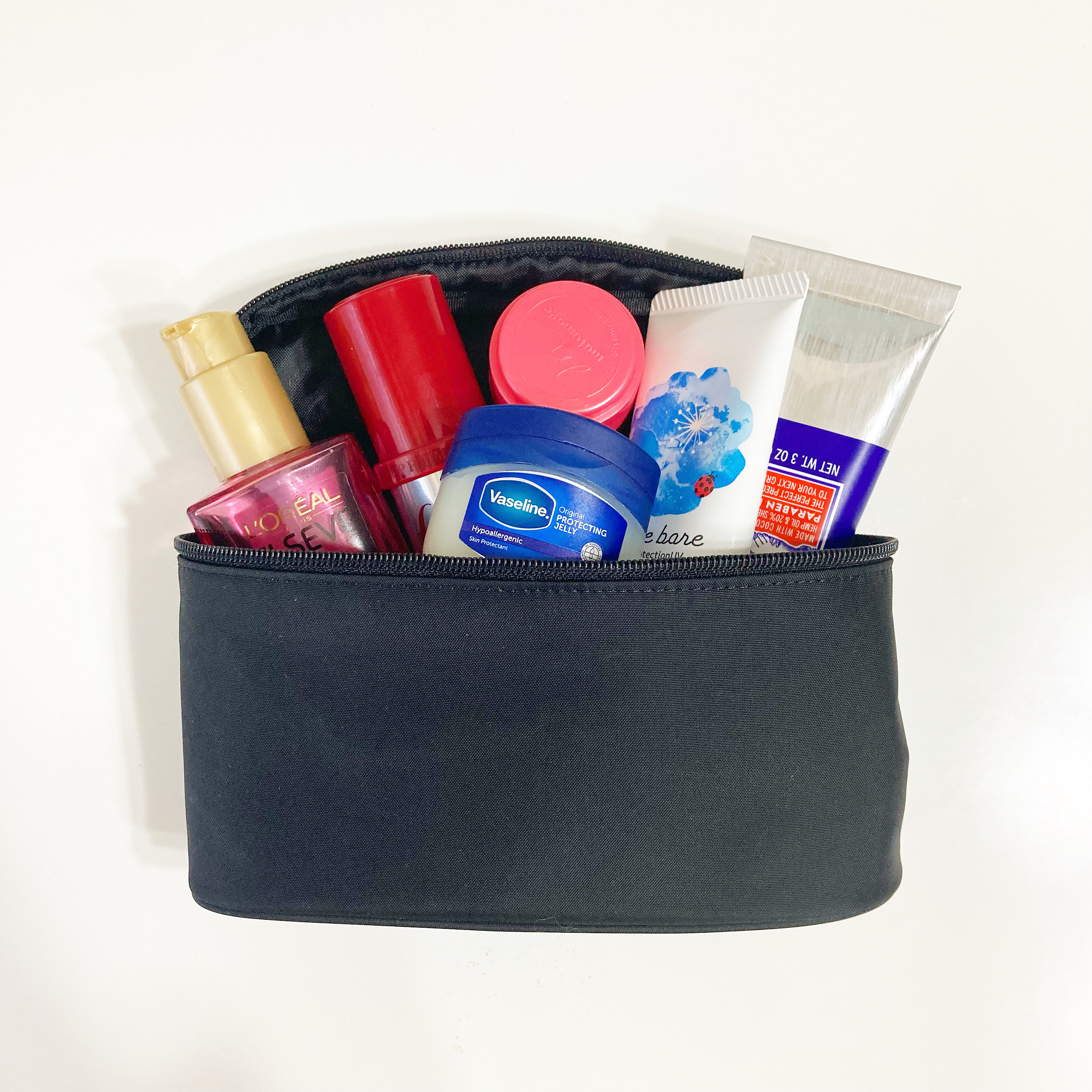 無印のおすすめグッズ「ナイロン手付ポーチ・薄型」