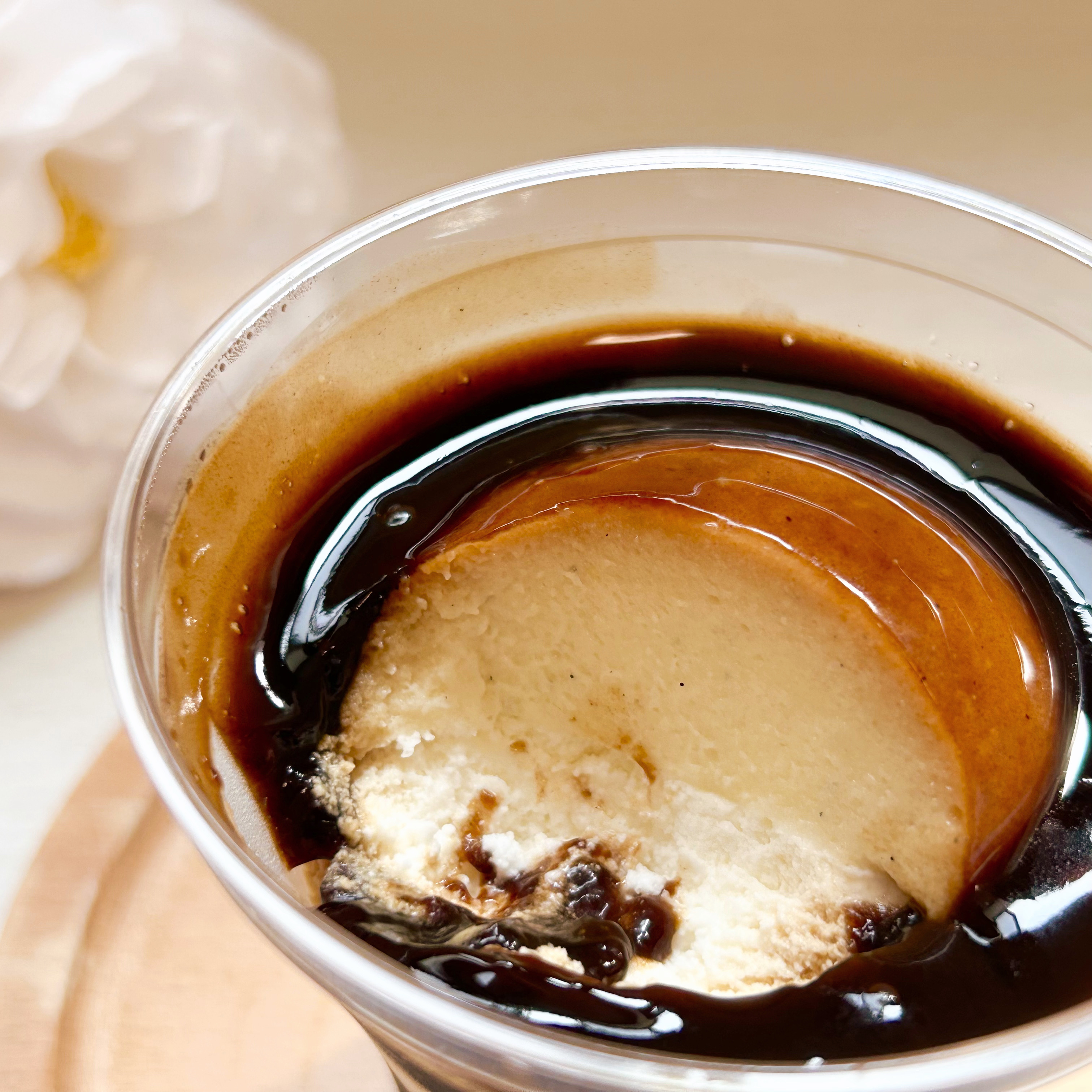 LAWSON(ローソン)の贅沢スイーツ「アフォガード風コーヒーゼリー」