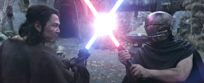 Sol fighting the Stanger in a lightsaber battle in "The Acolyte"