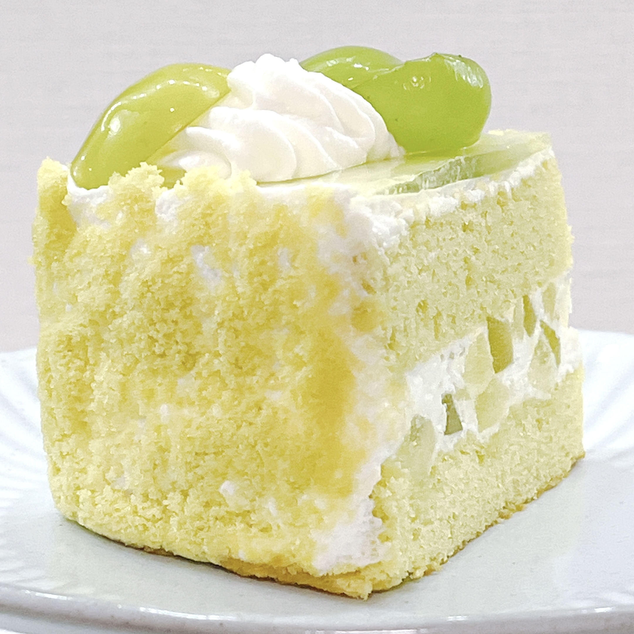 コージーコーナーのおすすめスイーツ「シャインマスカットショート」