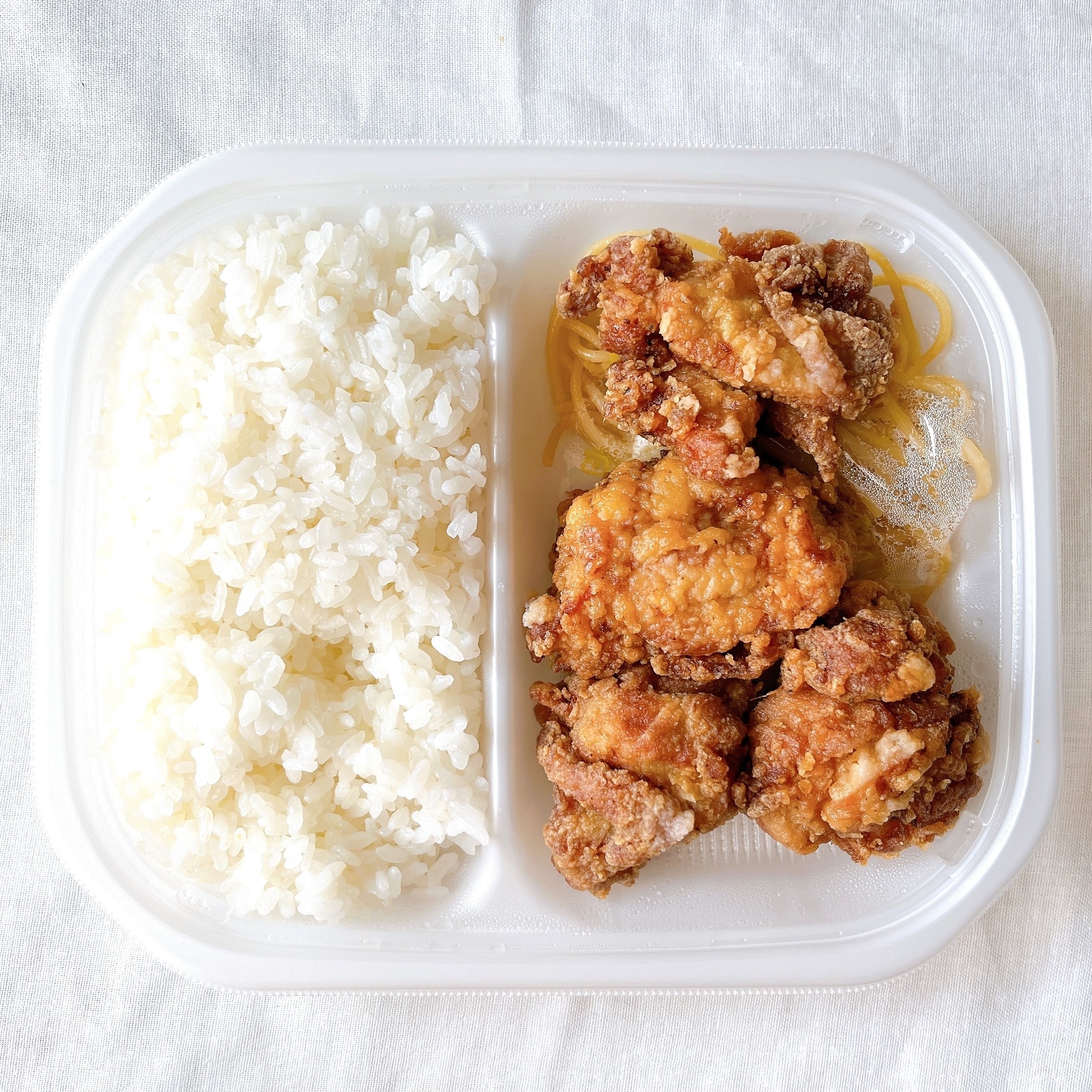 セブンイレブンのオススメの弁当「若鶏のニンニク醤油唐揚げ弁当」