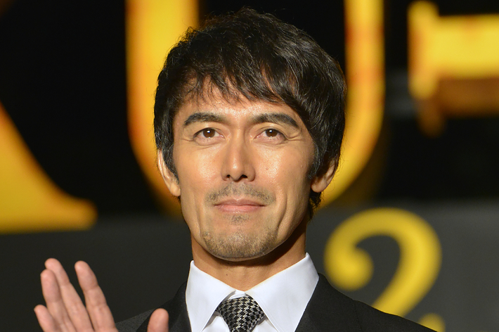 阿部寛さん（時事通信）